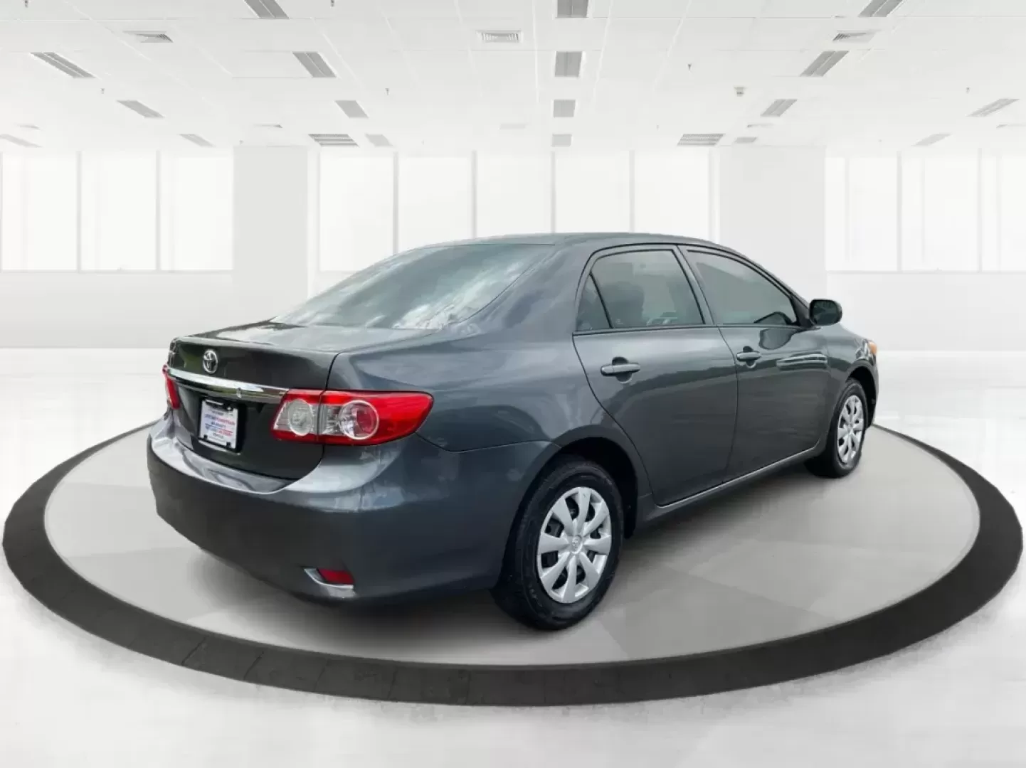 2012 Toyota Corolla LE (2T1BU4EEXCC) with an 1.8L I-4 DOHC engine, located at 401 Woodman Dr, Riverside, OH, 45431, (937) 908-9800, 39.760899, -84.123421 - **Discover Your New Adventure with the 2012 Toyota Corolla LE at Advantage Car and Credit!**<br /> <br /> Are you in the market for a reliable sedan that perfectly balances your daily commute with weekend adventures? Look no further than the 2012 Toyota Corolla LE, available now at Advantage Car and - Photo#2