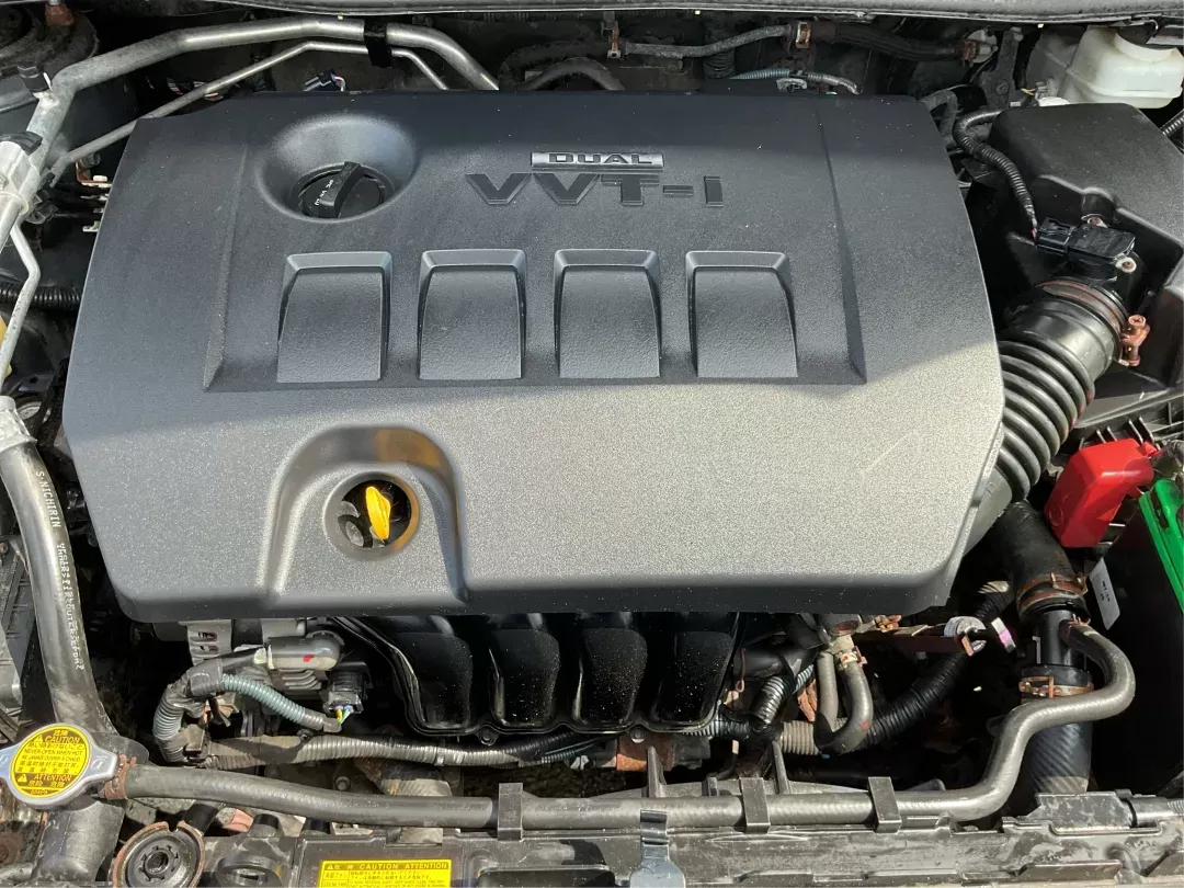2012 Toyota Corolla LE (2T1BU4EEXCC) with an 1.8L I-4 DOHC engine, located at 401 Woodman Dr, Riverside, OH, 45431, (937) 908-9800, 39.760899, -84.123421 - Photo#10