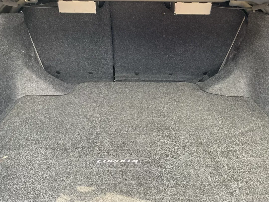 2012 Toyota Corolla LE (2T1BU4EEXCC) with an 1.8L I-4 DOHC engine, located at 401 Woodman Dr, Riverside, OH, 45431, (937) 908-9800, 39.760899, -84.123421 - Photo#11