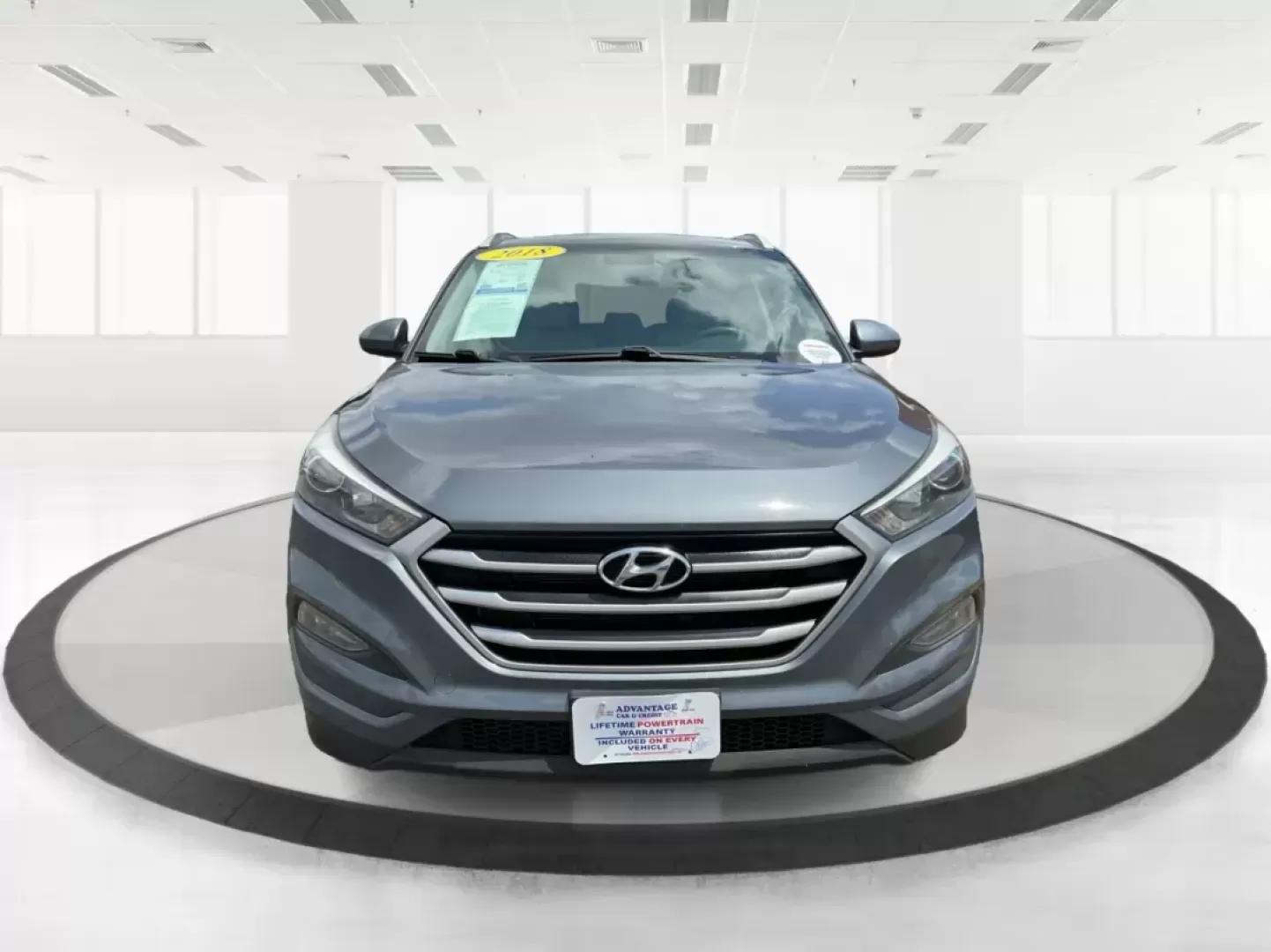 2018 Hyundai Tucson SEL (KM8J3CA44JU) with an Nu 2L I-4 gasoline direct injection engine, located at 1184 Kauffman Ave, Fairborn, OH, 45324, (937) 908-9800, 39.807072, -84.030914 - 2018 Hyundai Tucson SEL - Photo#6