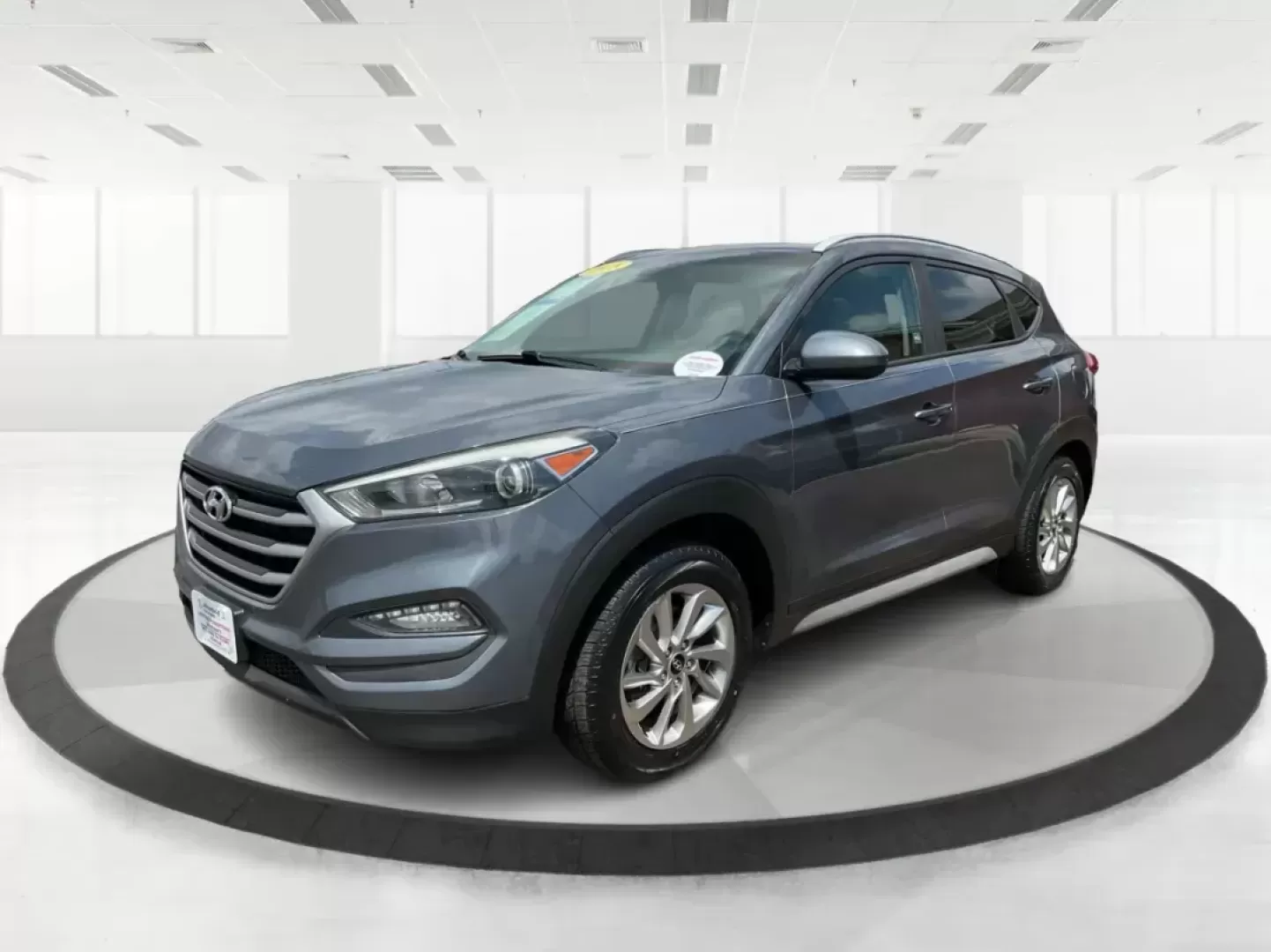 2018 Hyundai Tucson SEL (KM8J3CA44JU) with an Nu 2L I-4 gasoline direct injection engine, located at 1184 Kauffman Ave, Fairborn, OH, 45324, (937) 908-9800, 39.807072, -84.030914 - 2018 Hyundai Tucson SEL - Photo#7
