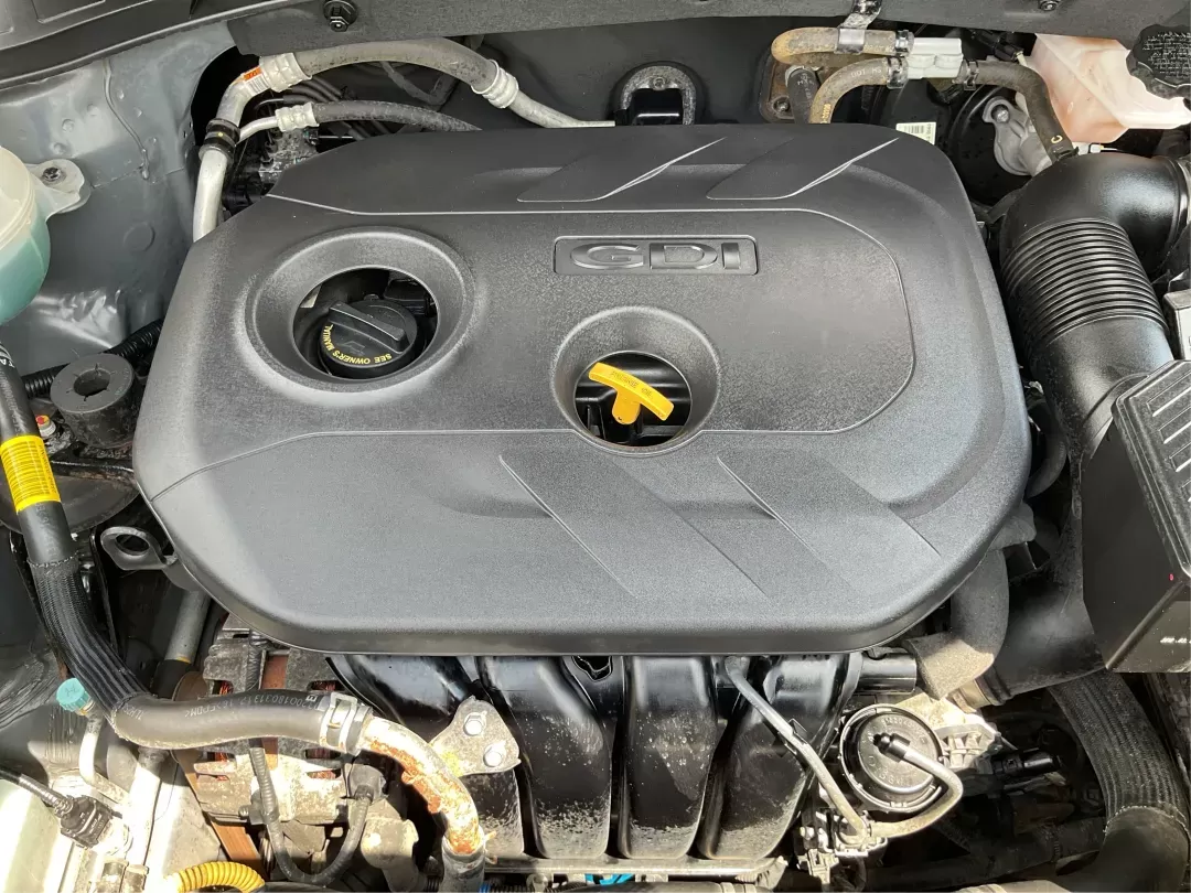 2018 Hyundai Tucson SEL (KM8J3CA44JU) with an Nu 2L I-4 gasoline direct injection engine, located at 1184 Kauffman Ave, Fairborn, OH, 45324, (937) 908-9800, 39.807072, -84.030914 - Photo#10