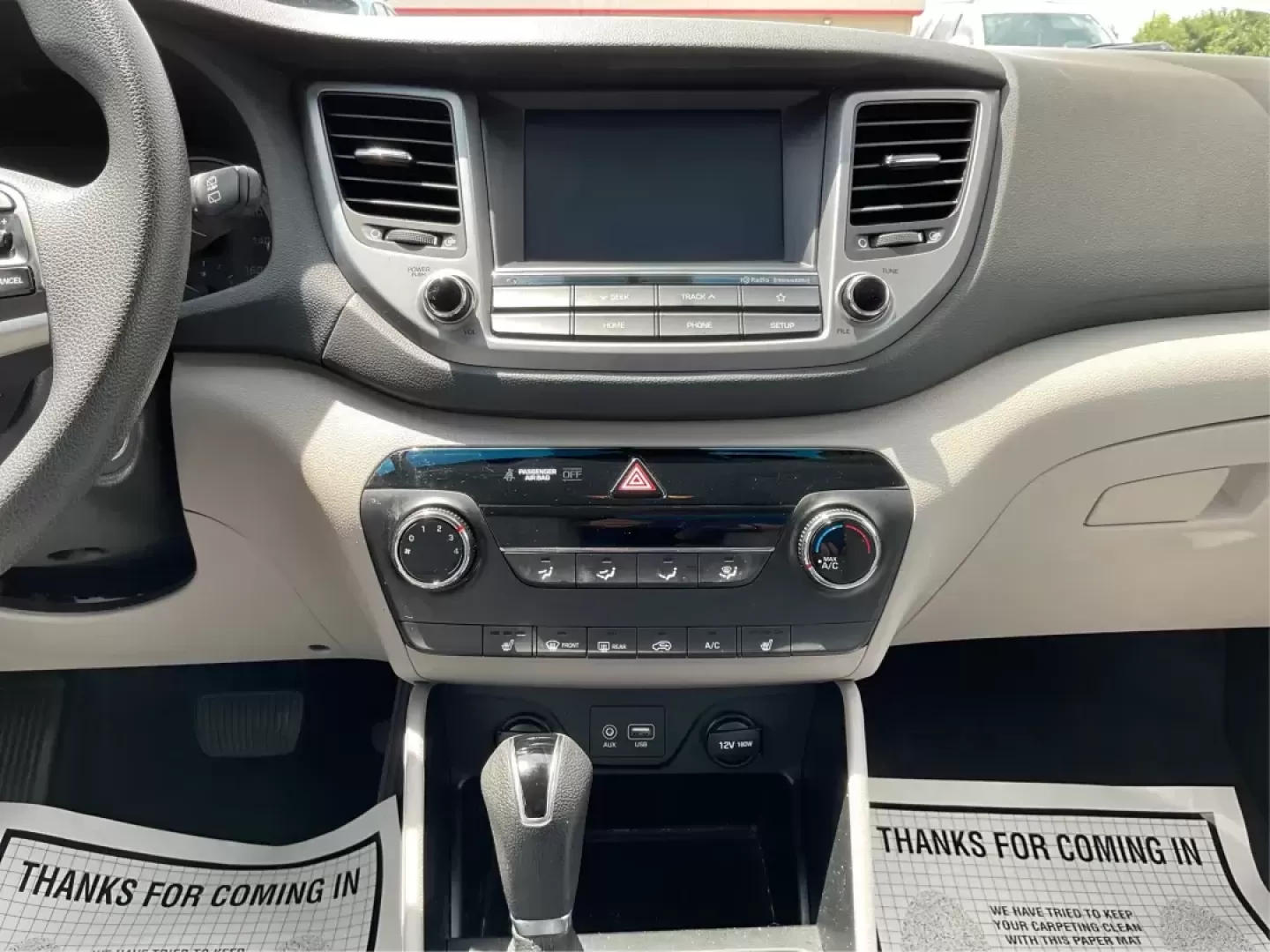 2018 Hyundai Tucson SEL (KM8J3CA44JU) with an Nu 2L I-4 gasoline direct injection engine, located at 1184 Kauffman Ave, Fairborn, OH, 45324, (937) 908-9800, 39.807072, -84.030914 - 2018 Hyundai Tucson SEL - Photo#12