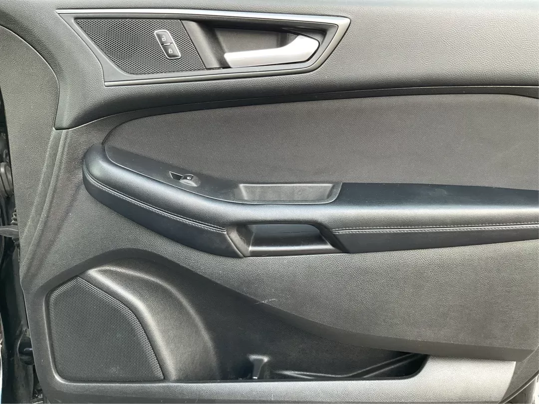 2017 Ford Edge SE (2FMPK4G90HB) with an EcoBoost 2L I-4 gasoline direct injection engine, located at 1951 S Dayton Lakeview Rd., New Carlisle, OH, 45344, (937) 908-9800, 39.890999, -84.050255 - Photo#18