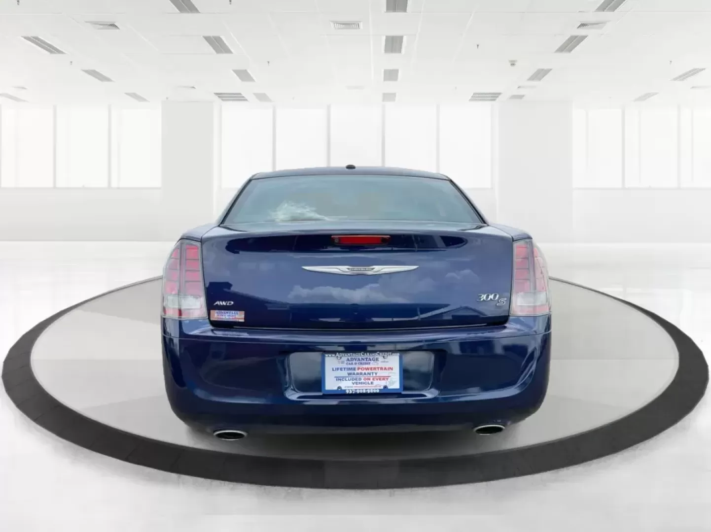 2014 Chrysler 300 S (2C3CCAGG2EH) with an Other engine, located at 8750 N County Rd 25A, Piqua, OH, 45356, (937) 908-9800, 40.164391, -84.232513 - Photo#3