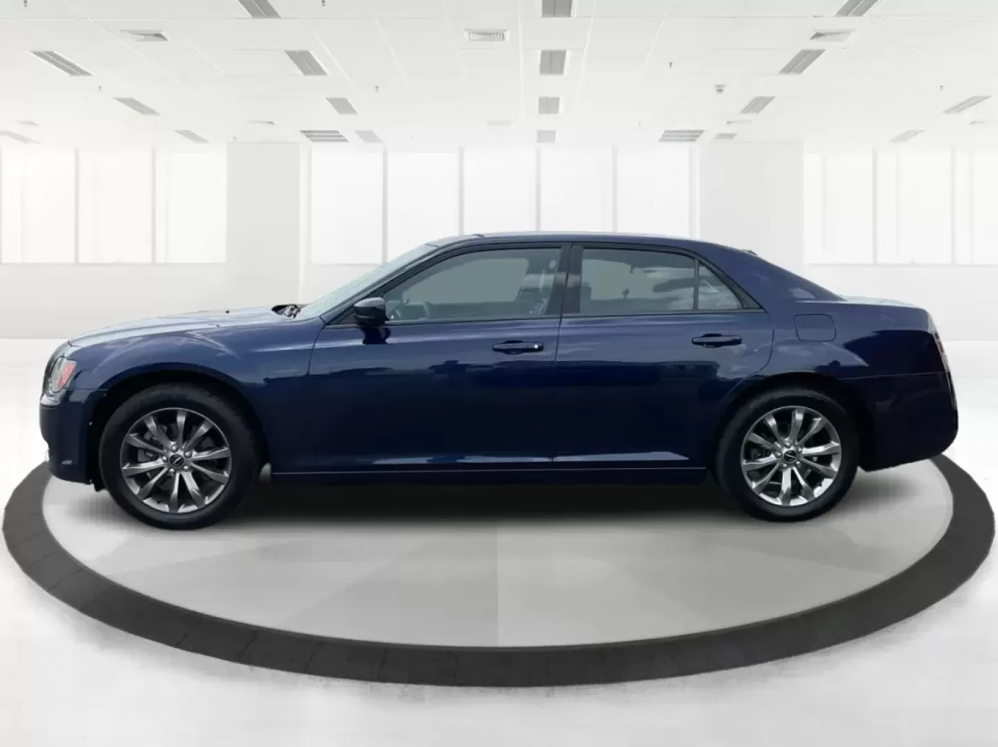 2014 Chrysler 300 S (2C3CCAGG2EH) with an Other engine, located at 8750 N County Rd 25A, Piqua, OH, 45356, (937) 908-9800, 40.164391, -84.232513 - Photo#5