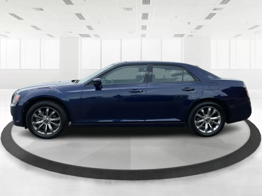 2014 Chrysler 300 S (2C3CCAGG2EH) with an Other engine, located at 8750 N County Rd 25A, Piqua, OH, 45356, (937) 908-9800, 40.164391, -84.232513 - Photo#5