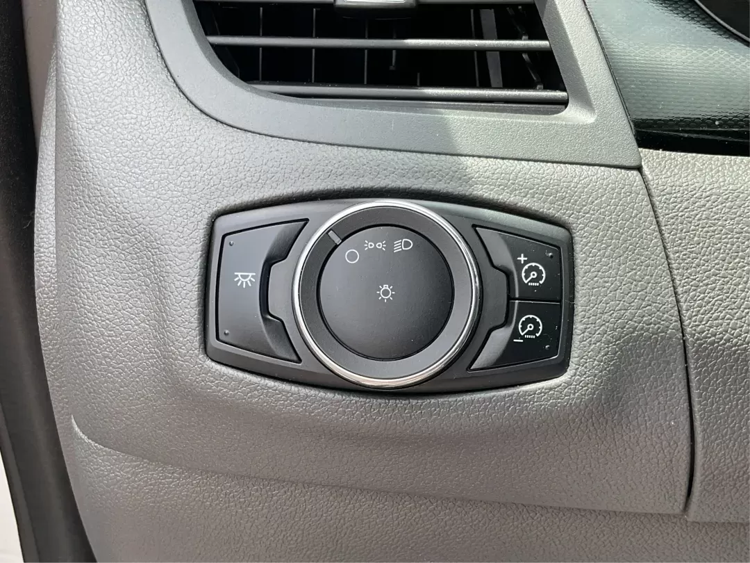 2013 Ford Edge SE (2FMDK3GC3DB) with an Other engine, located at 8750 N County Rd 25A, Piqua, OH, 45356, (937) 908-9800, 40.164391, -84.232513 - 2013 Ford Edge SE - Photo#16