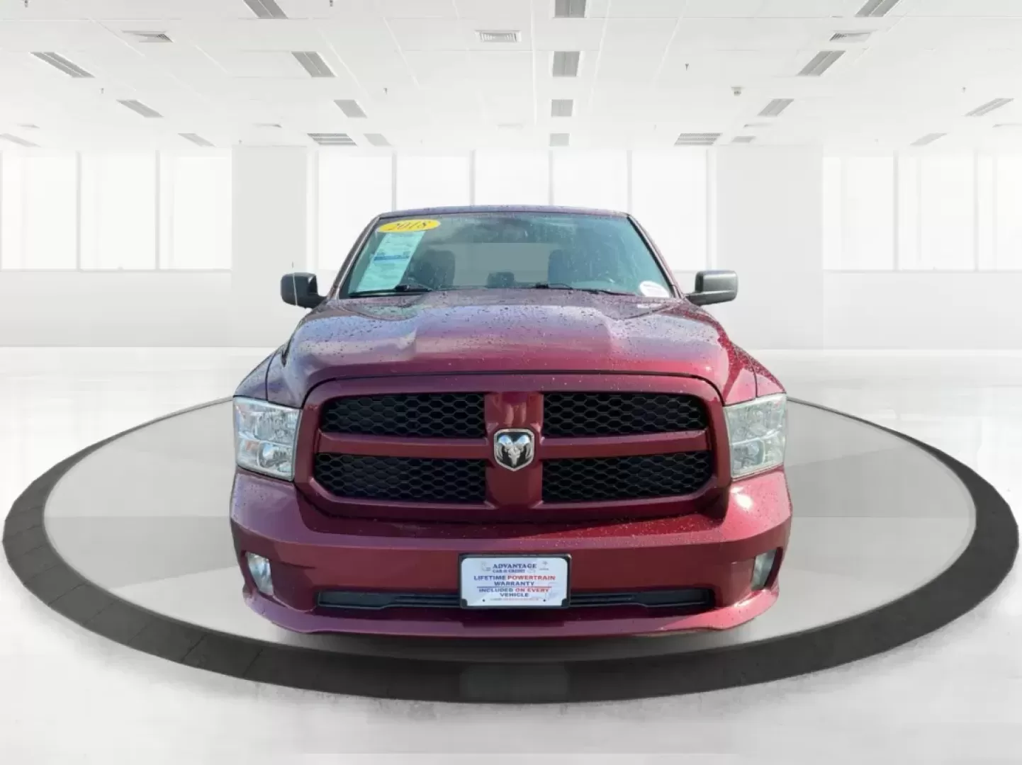 2018 Ram 1500 Express Quad Cab 4x4 6'4 Box (1C6RR7FT8JS) with an Other engine, located at 880 E. National Road, Vandalia, OH, 45377, (937) 908-9800, 39.891918, -84.183594 - 2018 Ram 1500 Express Quad Cab 4x4 6'4 Box - Photo#6