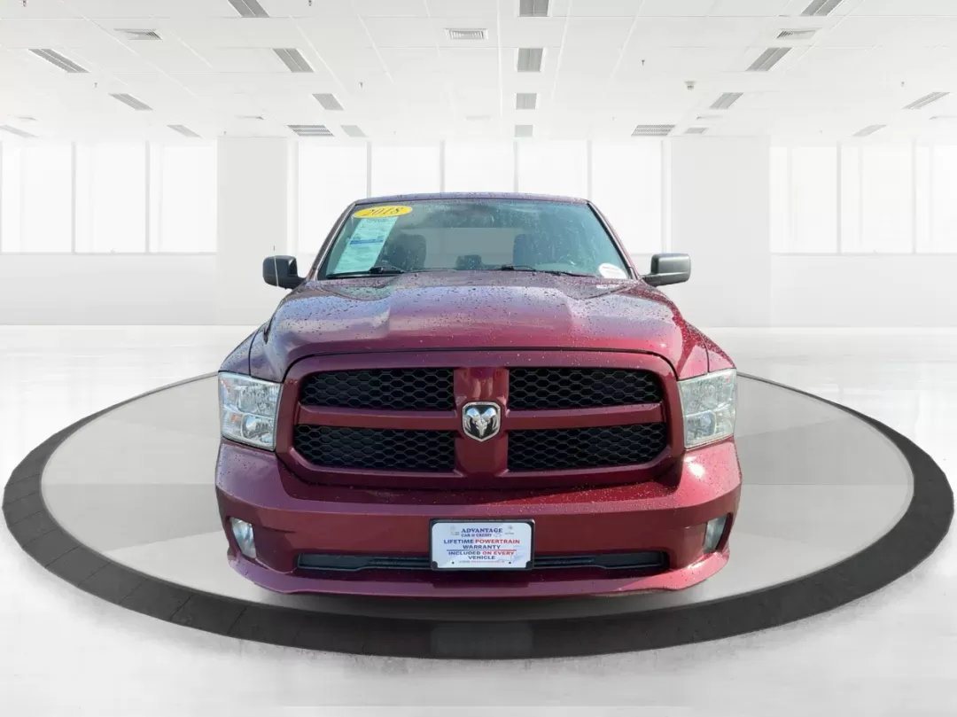 2018 Ram 1500 Express Quad Cab 4x4 6'4 Box (1C6RR7FT8JS) with an Other engine, located at 880 E. National Road, Vandalia, OH, 45377, (937) 908-9800, 39.891918, -84.183594 - 2018 Ram 1500 Express Quad Cab 4x4 6'4 Box - Photo#6