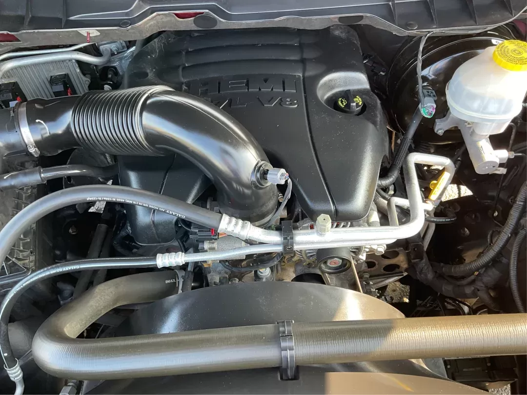 2018 Ram 1500 Express Quad Cab 4x4 6'4 Box (1C6RR7FT8JS) with an Other engine, located at 880 E. National Road, Vandalia, OH, 45377, (937) 908-9800, 39.891918, -84.183594 - 2018 Ram 1500 Express Quad Cab 4x4 6'4 Box - Photo#10