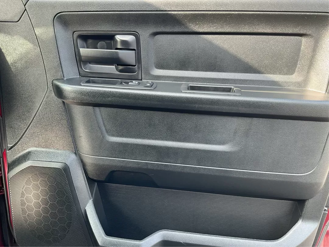 2018 Ram 1500 Express Quad Cab 4x4 6'4 Box (1C6RR7FT8JS) with an Other engine, located at 880 E. National Road, Vandalia, OH, 45377, (937) 908-9800, 39.891918, -84.183594 - 2018 Ram 1500 Express Quad Cab 4x4 6'4 Box - Photo#17