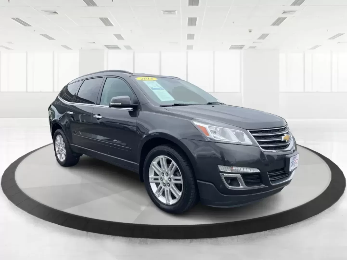 2015 Chevrolet Traverse 1LT (1GNKVGKD8FJ) with an 3.6L V-6 gasoline direct injection engine, located at 4508 South Dixie Dr, Moraine, OH, 45439, (937) 908-9800, 39.689976, -84.218452 - Third Row - Photo#0