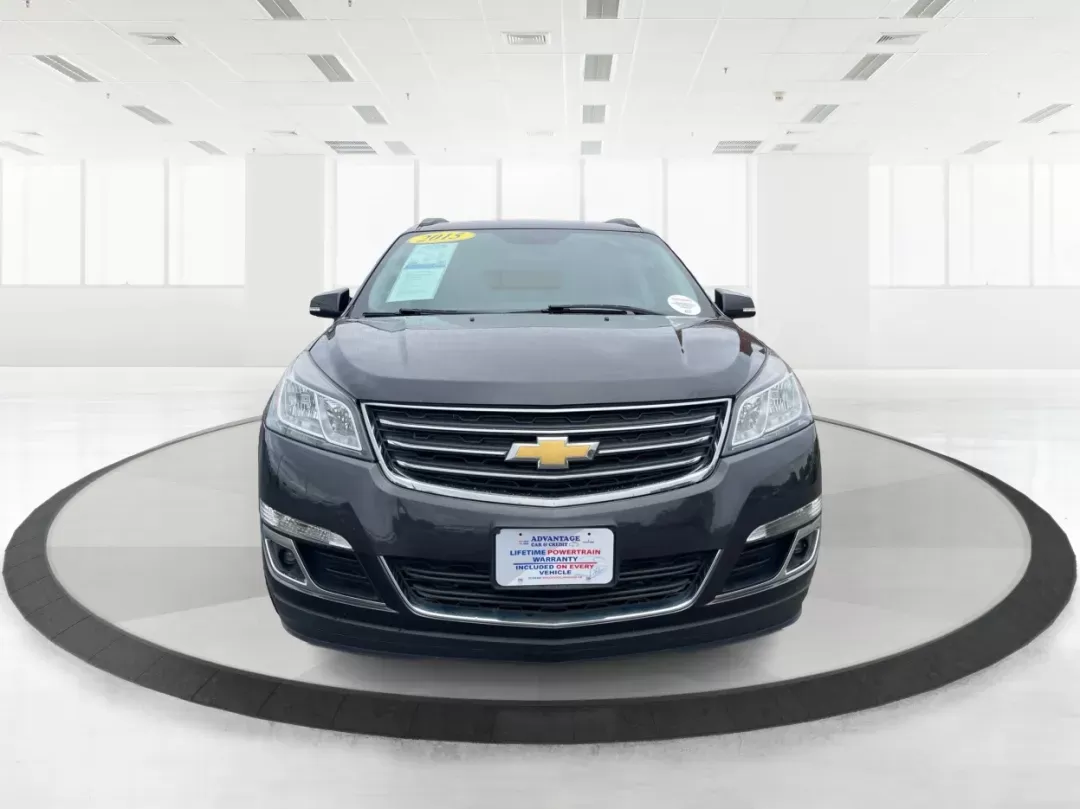2015 Chevrolet Traverse 1LT (1GNKVGKD8FJ) with an 3.6L V-6 gasoline direct injection engine, located at 4508 South Dixie Dr, Moraine, OH, 45439, (937) 908-9800, 39.689976, -84.218452 - Photo#6