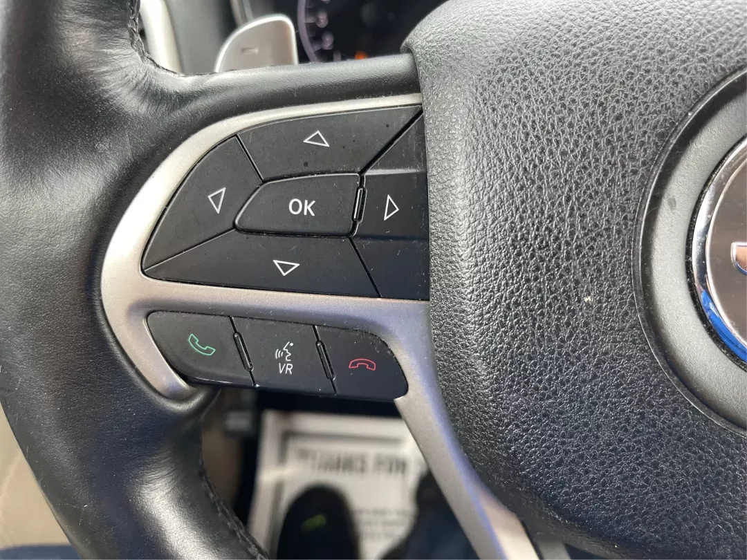 2016 Jeep Grand Cherokee Limited (1C4RJFBG9GC) with an Other engine, located at 1230 East Main St, Xenia, OH, 45385, (937) 908-9800, 39.688026, -83.910172 - Photo#15