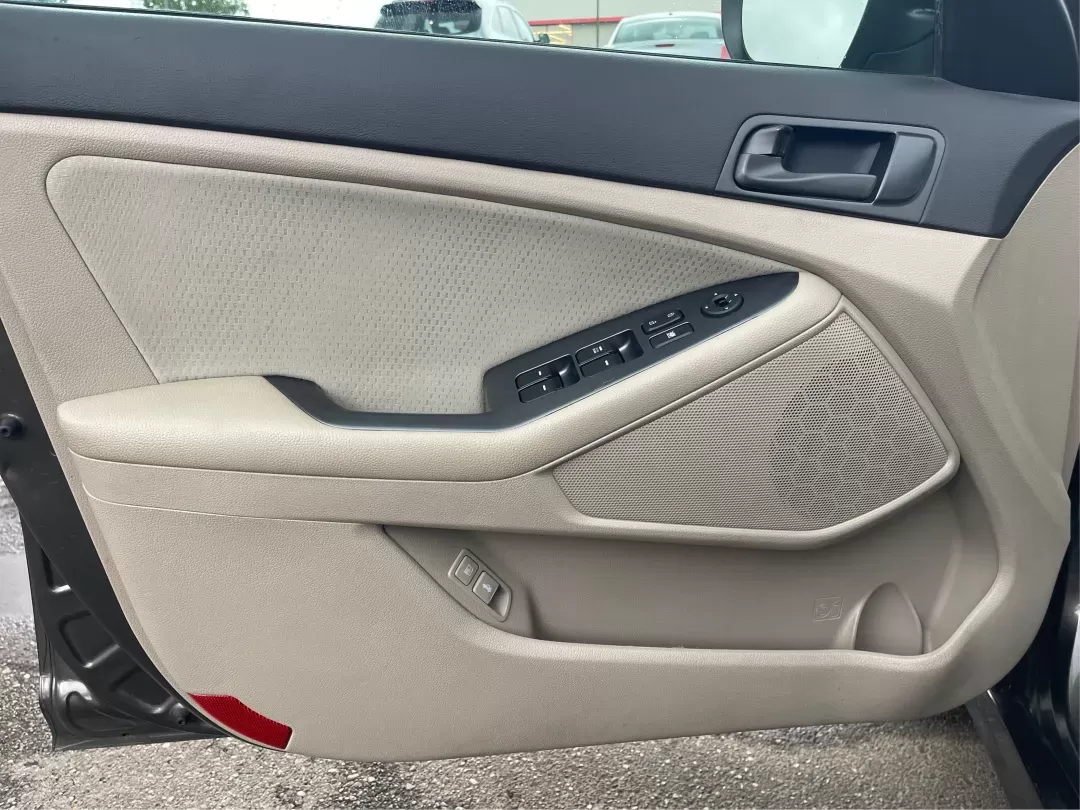 2014 Kia Optima LX (5XXGM4A77EG) with an Theta II 2.4L I-4 gasoline direct injection engine, located at 401 Woodman Dr, Riverside, OH, 45431, (937) 908-9800, 39.760899, -84.123421 - Photo#18