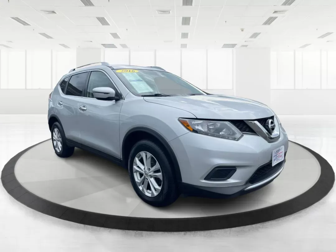 2016 Nissan Rogue SV (KNMAT2MV9GP) with an 2.5L I-4 DOHC engine, located at 1184 Kauffman Ave, Fairborn, OH, 45324, (937) 908-9800, 39.807072, -84.030914 - 2016 Nissan Rogue SV - Photo#0