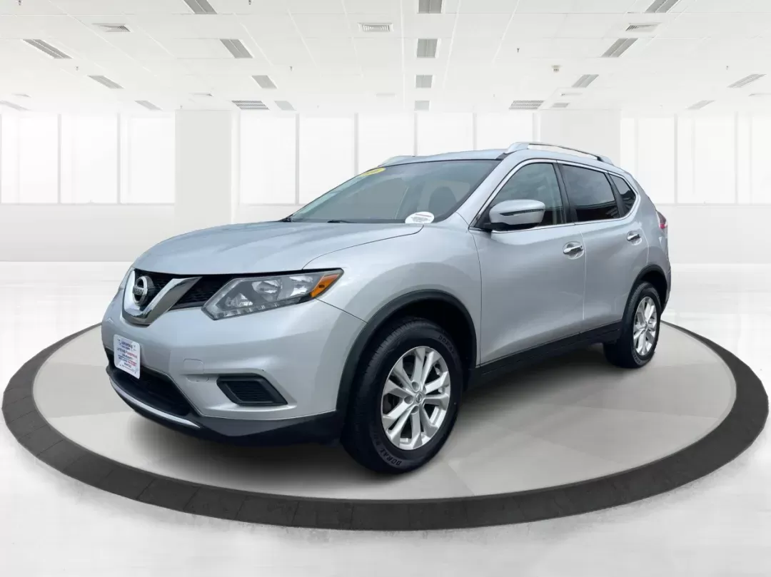 2016 Nissan Rogue SV (KNMAT2MV9GP) with an 2.5L I-4 DOHC engine, located at 1184 Kauffman Ave, Fairborn, OH, 45324, (937) 908-9800, 39.807072, -84.030914 - 2016 Nissan Rogue SV - Photo#7