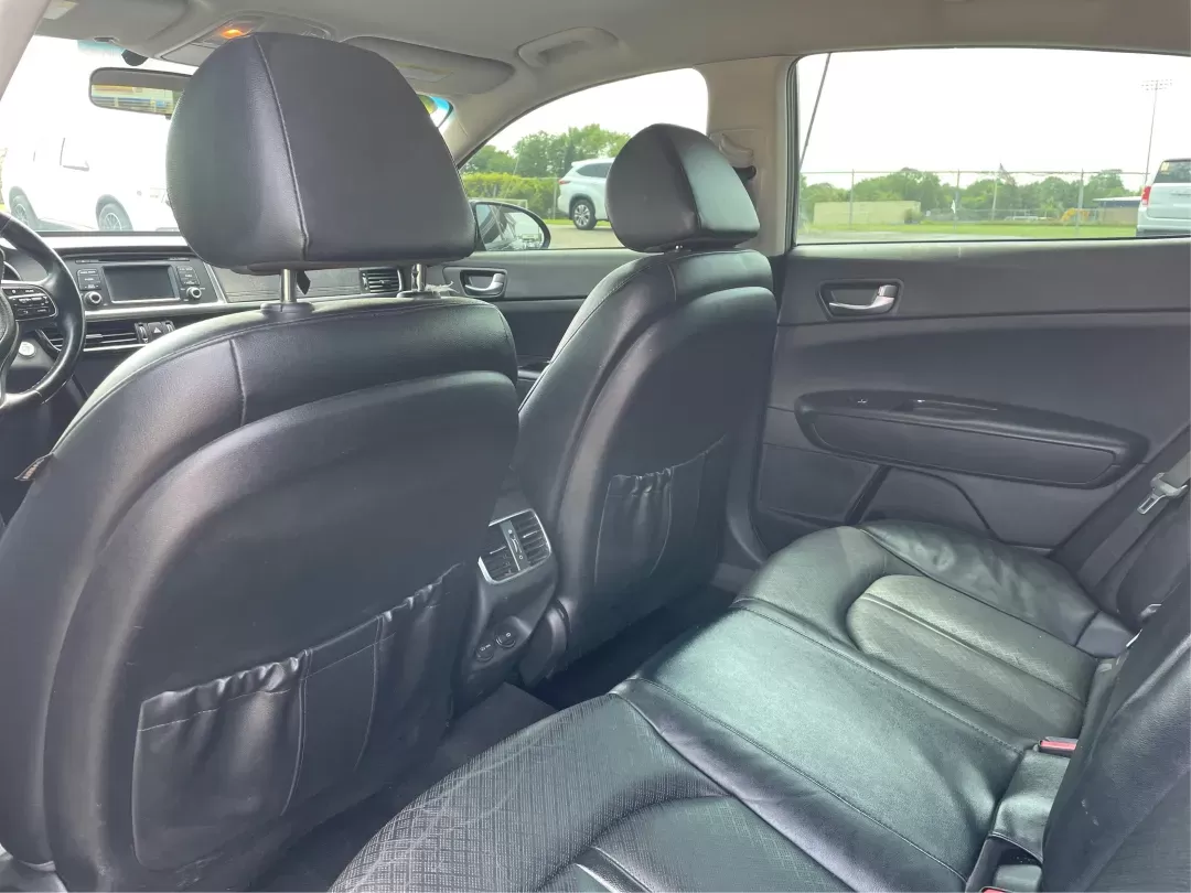 2016 Kia Optima EX (5XXGU4L35GG) with an Theta II 2.4L I-4 gasoline direct injection engine, located at 1230 East Main St, Xenia, OH, 45385, (937) 908-9800, 39.688026, -83.910172 - Photo#9