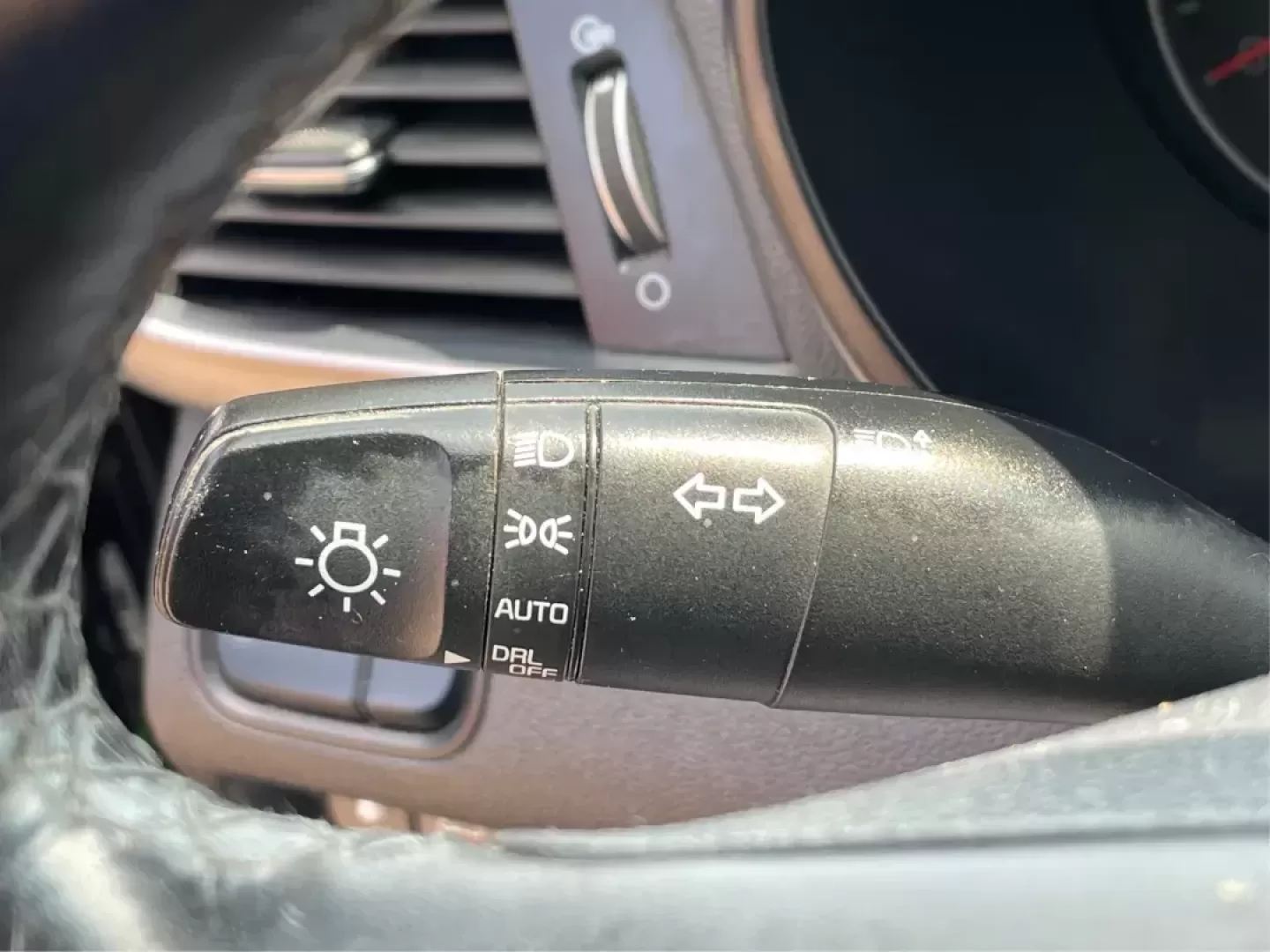 2016 Kia Optima EX (5XXGU4L35GG) with an Theta II 2.4L I-4 gasoline direct injection engine, located at 1230 East Main St, Xenia, OH, 45385, (937) 908-9800, 39.688026, -83.910172 - Photo#16