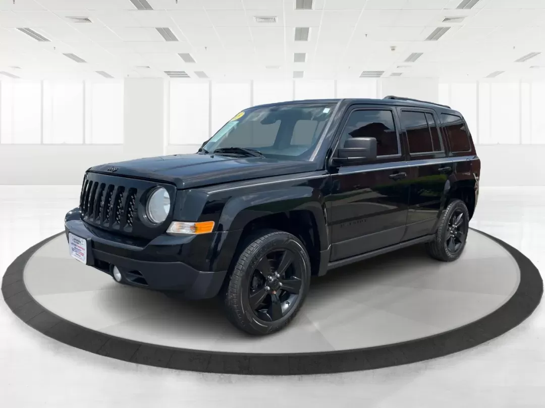 2015 Jeep Patriot Altitude Edition (1C4NJRBB1FD) with an 2.4L I-4 DOHC engine, located at 880 E. National Road, Vandalia, OH, 45377, (937) 908-9800, 39.891918, -84.183594 - 2015 Jeep Patriot Altitude Edition - Photo#7