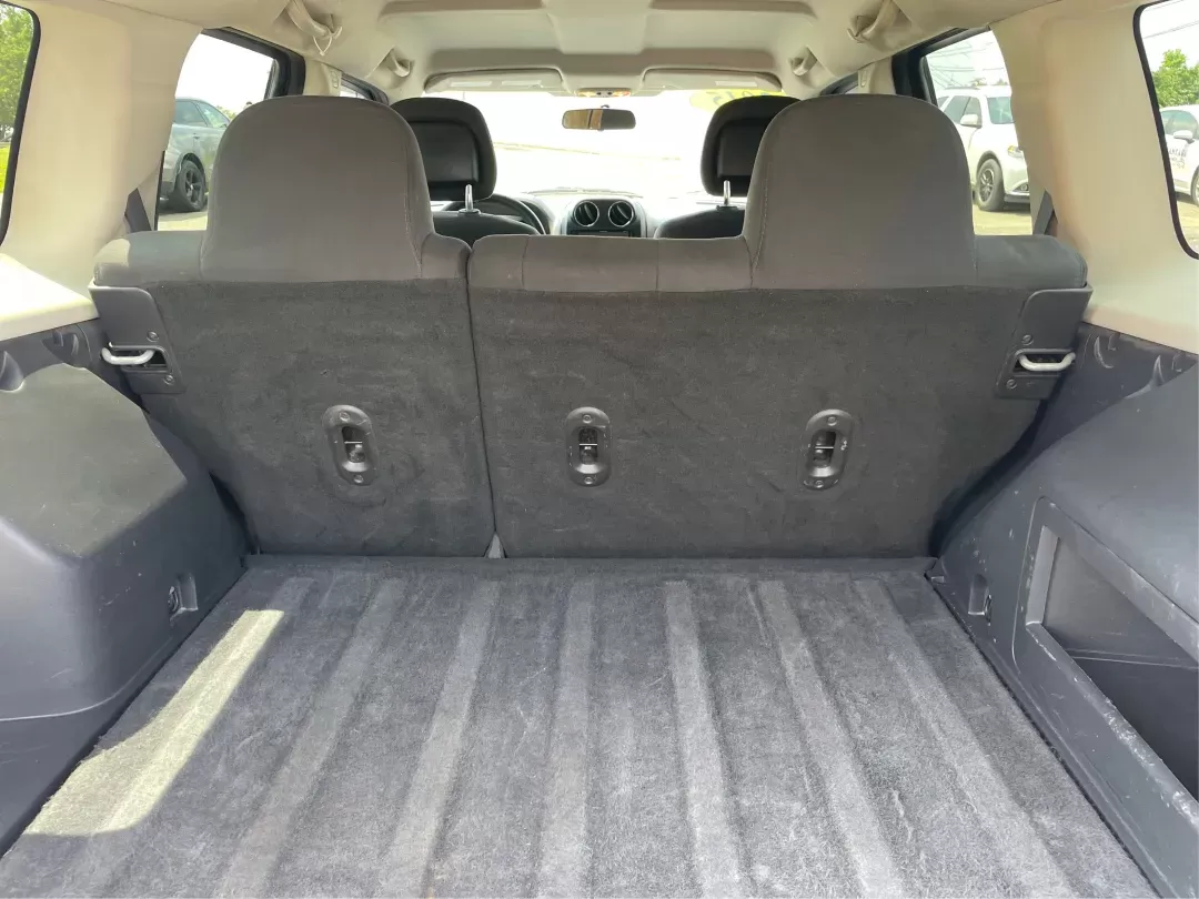 2015 Jeep Patriot Altitude Edition (1C4NJRBB1FD) with an 2.4L I-4 DOHC engine, located at 880 E. National Road, Vandalia, OH, 45377, (937) 908-9800, 39.891918, -84.183594 - 2015 Jeep Patriot Altitude Edition - Photo#11