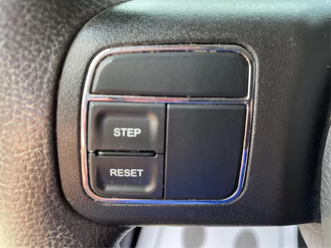2015 Jeep Patriot Altitude Edition (1C4NJRBB1FD) with an 2.4L I-4 DOHC engine, located at 880 E. National Road, Vandalia, OH, 45377, (937) 908-9800, 39.891918, -84.183594 - 2015 Jeep Patriot Altitude Edition - Photo#15