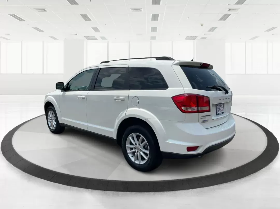 2016 Dodge Journey SXT (3C4PDDBG7GT) with an Pentastar 3.6L V-6 DOHC engine, located at 401 Woodman Dr, Riverside, OH, 45431, (937) 908-9800, 39.760899, -84.123421 - Photo#4