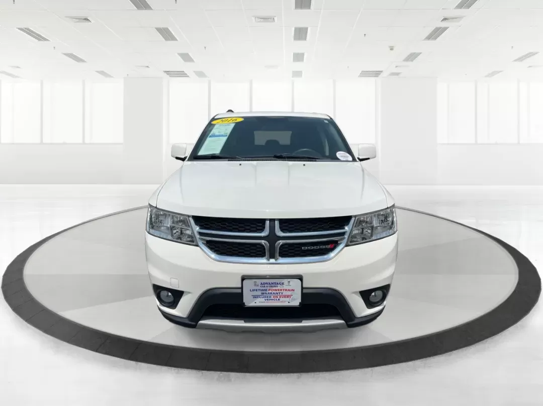 2016 Dodge Journey SXT (3C4PDDBG7GT) with an Pentastar 3.6L V-6 DOHC engine, located at 401 Woodman Dr, Riverside, OH, 45431, (937) 908-9800, 39.760899, -84.123421 - Photo#6