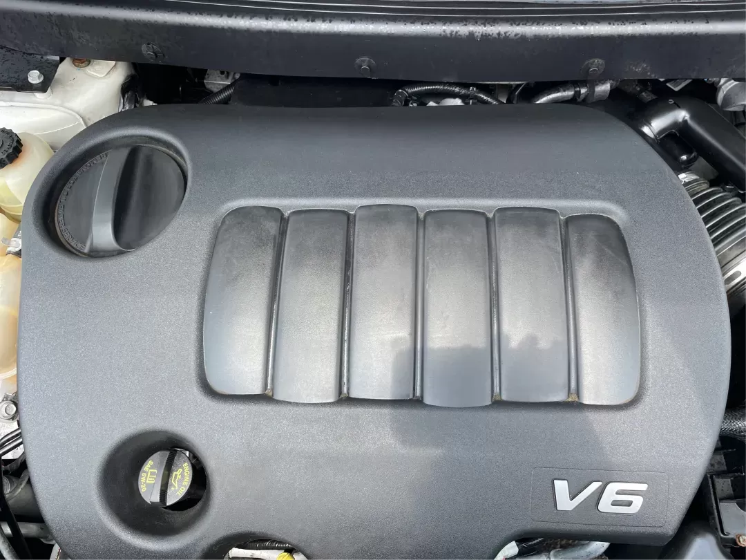 2016 Dodge Journey SXT (3C4PDDBG7GT) with an Pentastar 3.6L V-6 DOHC engine, located at 401 Woodman Dr, Riverside, OH, 45431, (937) 908-9800, 39.760899, -84.123421 - Photo#10