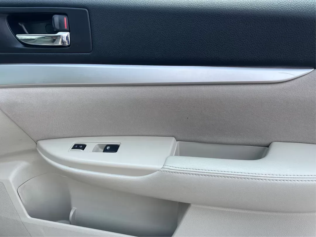 2013 Subaru Outback 2.5i Premium (4S4BRBGC0D3) with an 2.5L H-4 DOHC engine, located at 401 Woodman Dr, Riverside, OH, 45431, (937) 908-9800, 39.760899, -84.123421 - 2013 Subaru Outback 2.5i Premium - Photo#19
