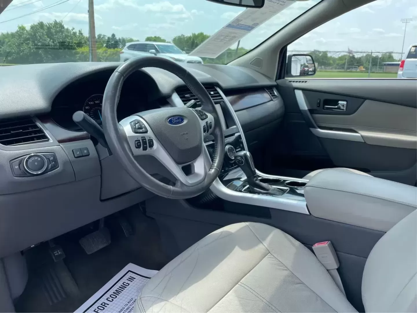 2013 Ford Edge Limited (2FMDK4KCXDB) with an 3.5L V-6 DOHC engine, located at 4508 South Dixie Dr, Moraine, OH, 45439, (937) 908-9800, 39.689976, -84.218452 - 2013 Ford Edge Limited - Photo#8