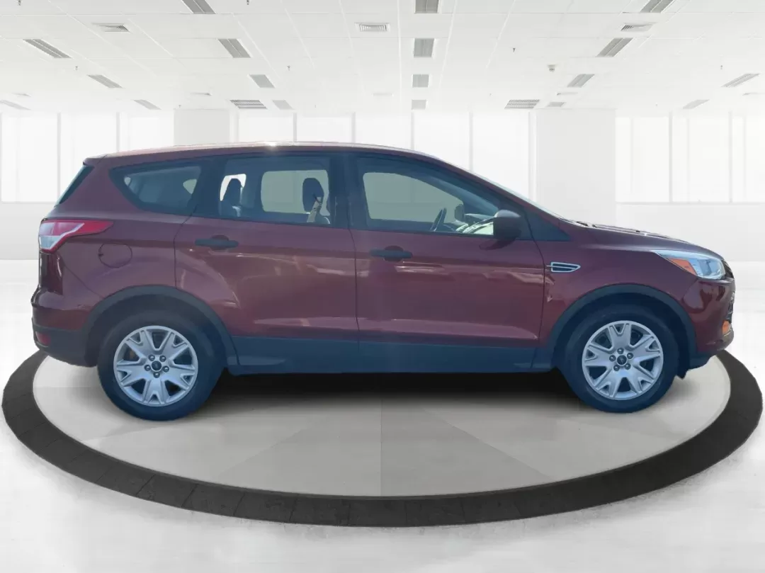 2016 Ford Escape S (1FMCU0F7XGU) with an Duratec 2.5L I-4 DOHC engine, located at 8750 N County Rd 25A, Piqua, OH, 45356, (937) 908-9800, 40.164391, -84.232513 - Photo#1