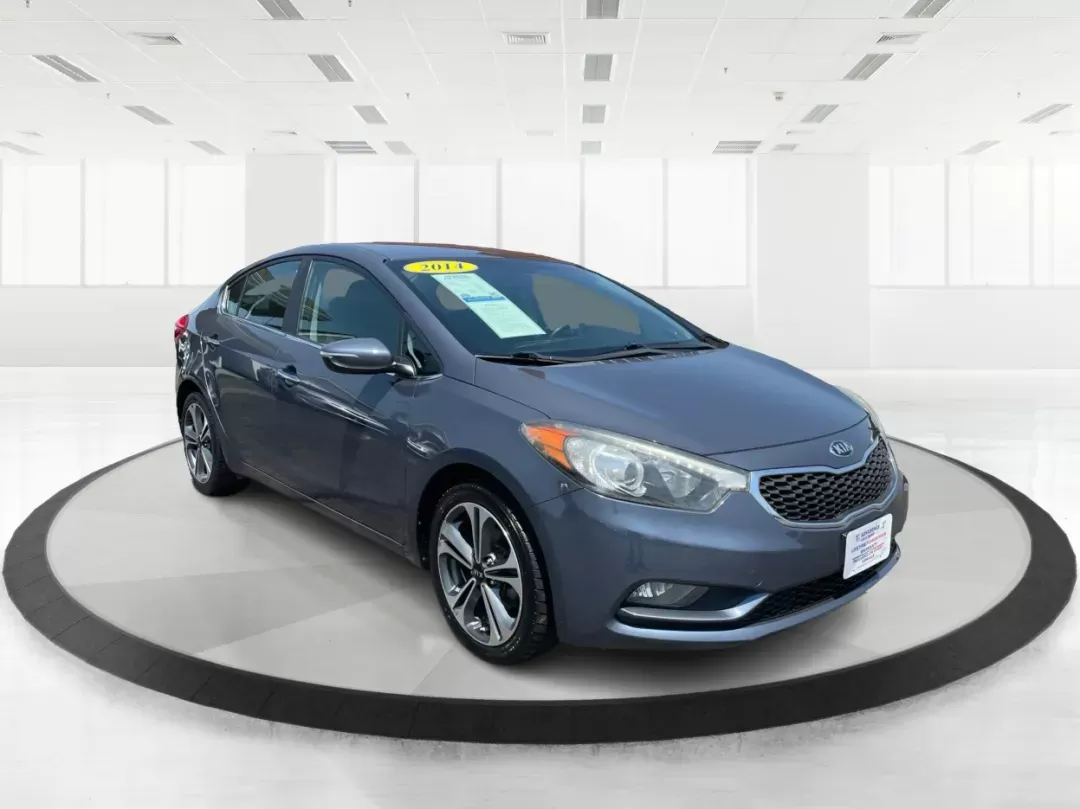 2014 Kia Forte EX (KNAFX4A88E5) with an 2L I-4 gasoline direct injection engine, located at 8750 N County Rd 25A, Piqua, OH, 45356, (937) 908-9800, 40.164391, -84.232513 - Photo#0