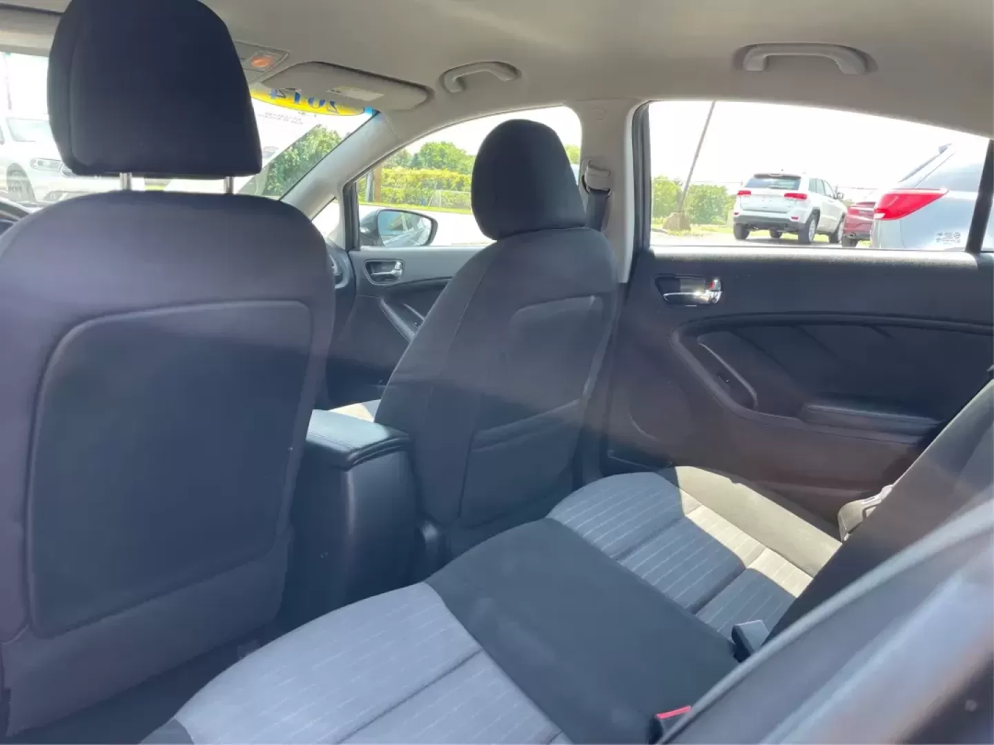 2014 Kia Forte EX (KNAFX4A88E5) with an 2L I-4 gasoline direct injection engine, located at 8750 N County Rd 25A, Piqua, OH, 45356, (937) 908-9800, 40.164391, -84.232513 - 2014 Kia Forte EX - Photo#9