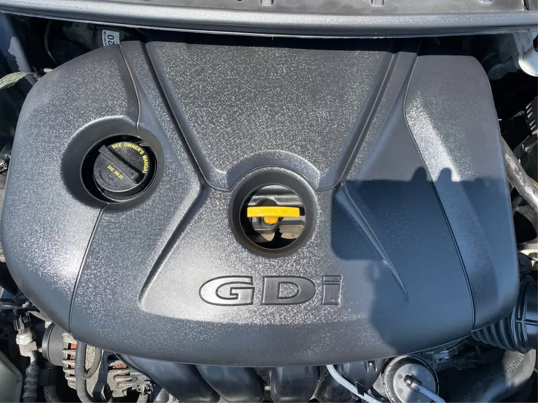 2014 Kia Forte EX (KNAFX4A88E5) with an 2L I-4 gasoline direct injection engine, located at 8750 N County Rd 25A, Piqua, OH, 45356, (937) 908-9800, 40.164391, -84.232513 - Photo#10