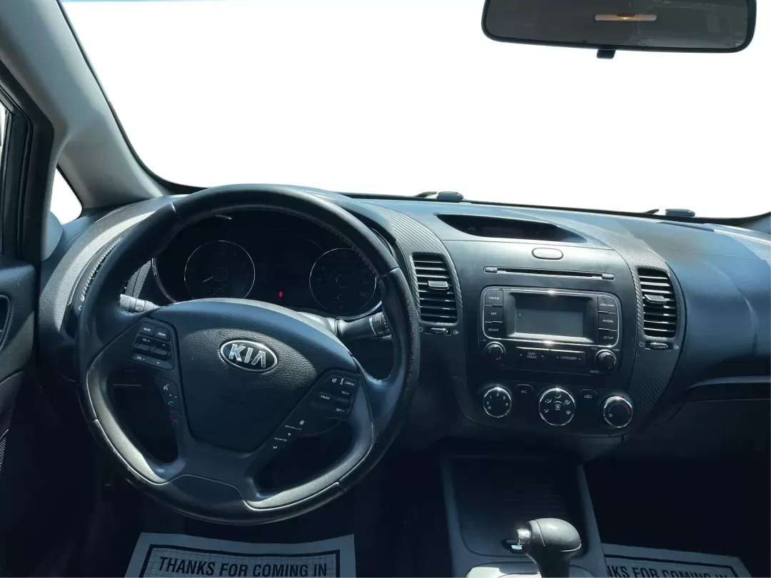 2014 Kia Forte EX (KNAFX4A88E5) with an 2L I-4 gasoline direct injection engine, located at 8750 N County Rd 25A, Piqua, OH, 45356, (937) 908-9800, 40.164391, -84.232513 - Photo#20