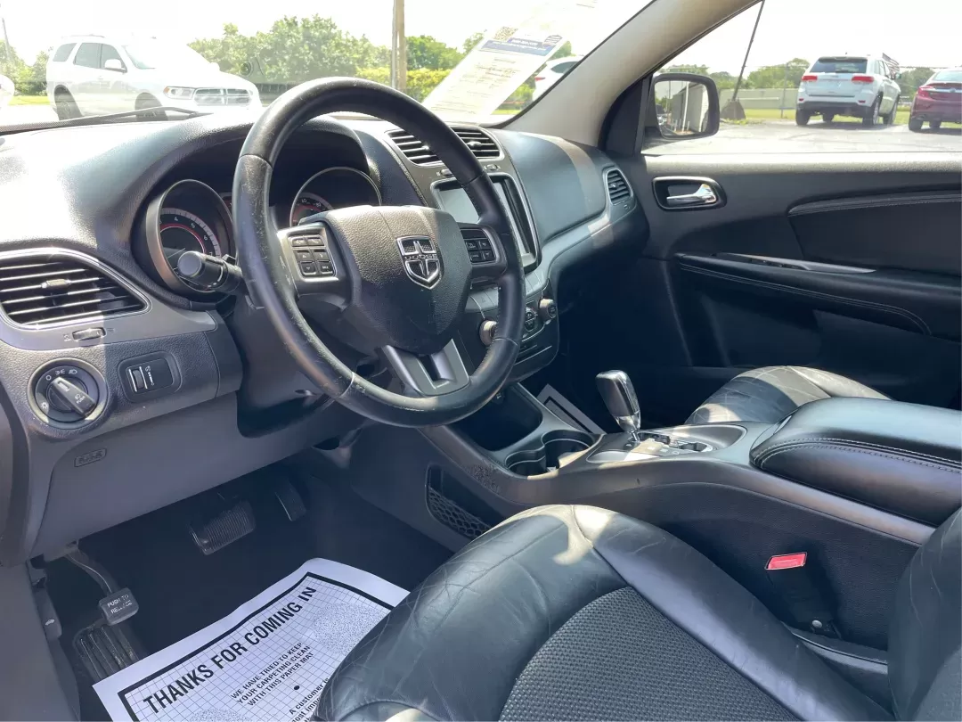 2015 Dodge Journey Crossroad (3C4PDCGB1FT) with an Other engine, located at 1230 East Main St, Xenia, OH, 45385, (937) 908-9800, 39.688026, -83.910172 - Photo#8