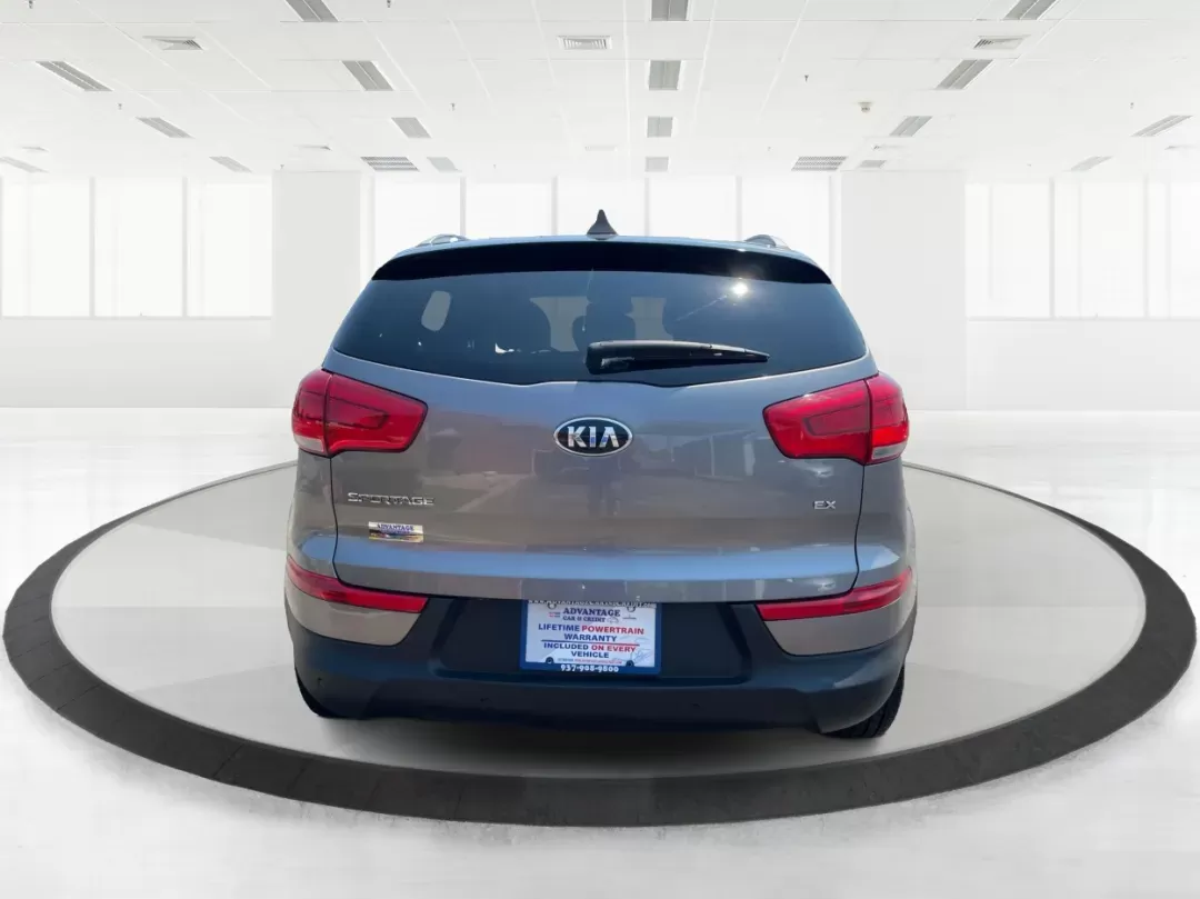 2016 Kia Sportage EX (KNDPCCAC7G7) with an Theta II 2.4L I-4 gasoline direct injection engine, located at 1230 East Main St, Xenia, OH, 45385, (937) 908-9800, 39.688026, -83.910172 - Photo#3
