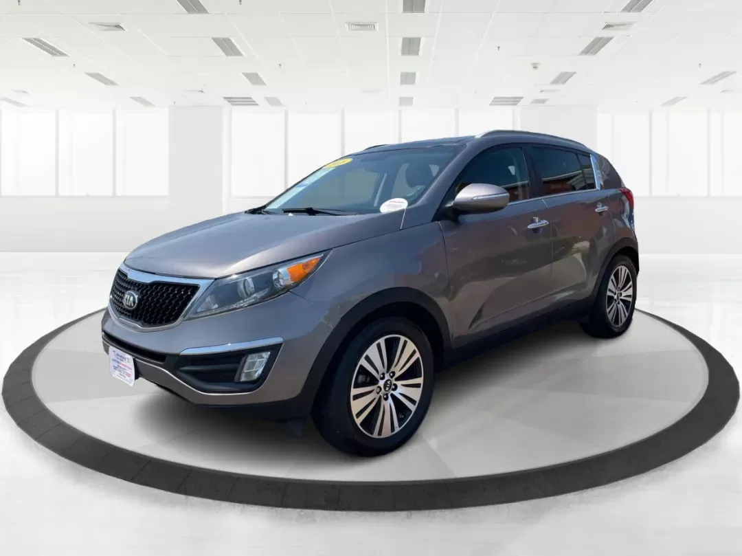 2016 Kia Sportage EX (KNDPCCAC7G7) with an Theta II 2.4L I-4 gasoline direct injection engine, located at 1230 East Main St, Xenia, OH, 45385, (937) 908-9800, 39.688026, -83.910172 - Photo#7