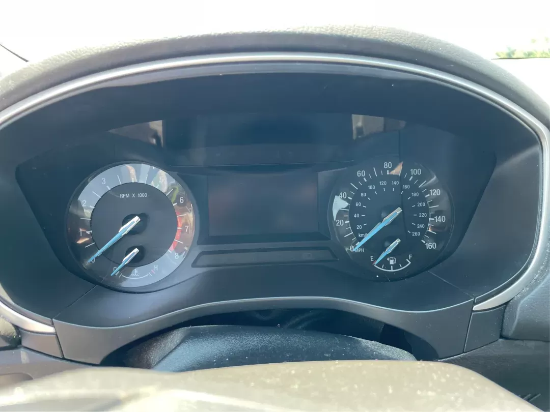 2013 Ford Fusion SE (3FA6P0H73DR) with an Other engine, located at 4508 South Dixie Dr, Moraine, OH, 45439, (937) 908-9800, 39.689976, -84.218452 - Photo#14