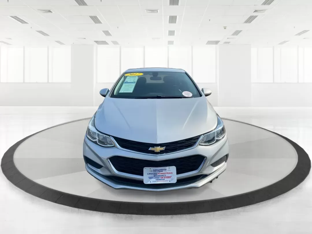 2017 Honda Cruze LS Auto (1G1BC5SM0H7) with an 1.4L I-4 gasoline direct injection engine, located at 8750 N County Rd 25A, Piqua, OH, 45356, (937) 908-9800, 40.164391, -84.232513 - Photo#6