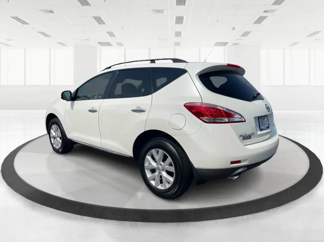 2012 Nissan Murano SL (JN8AZ1MW8CW) with an 3.5L V-6 DOHC engine, located at 4508 South Dixie Dr, Moraine, OH, 45439, (937) 908-9800, 39.689976, -84.218452 - Photo#4