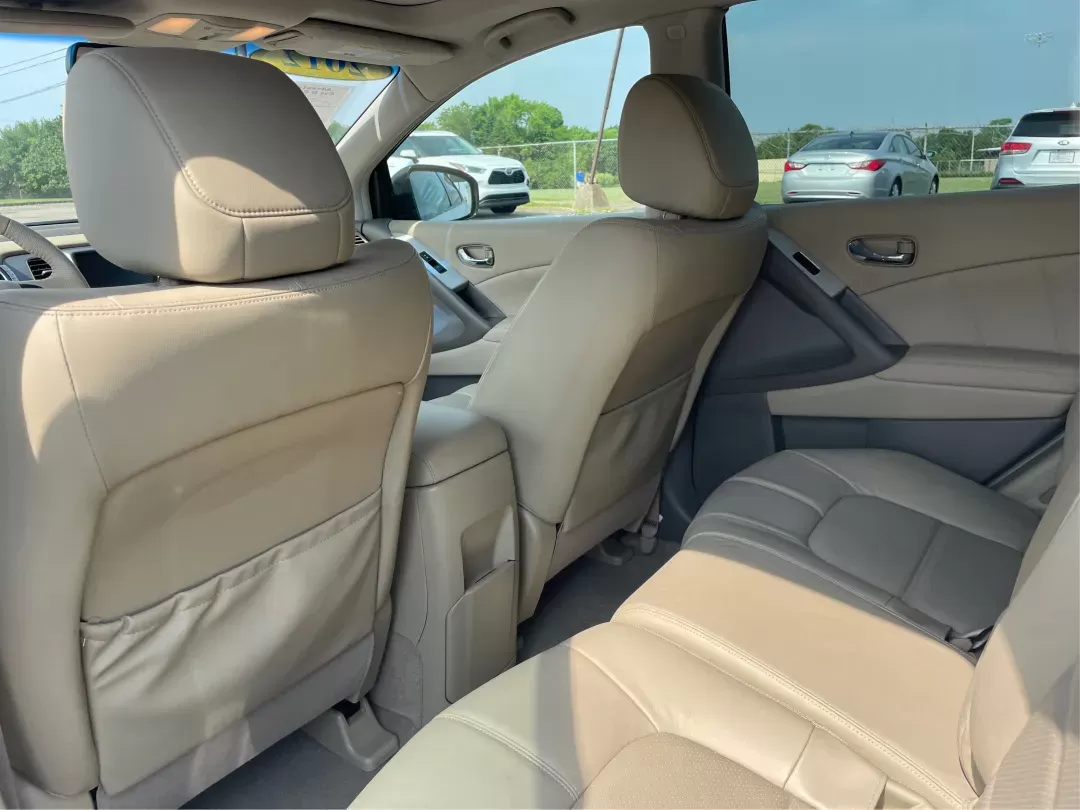 2012 Nissan Murano SL (JN8AZ1MW8CW) with an 3.5L V-6 DOHC engine, located at 4508 South Dixie Dr, Moraine, OH, 45439, (937) 908-9800, 39.689976, -84.218452 - Photo#9