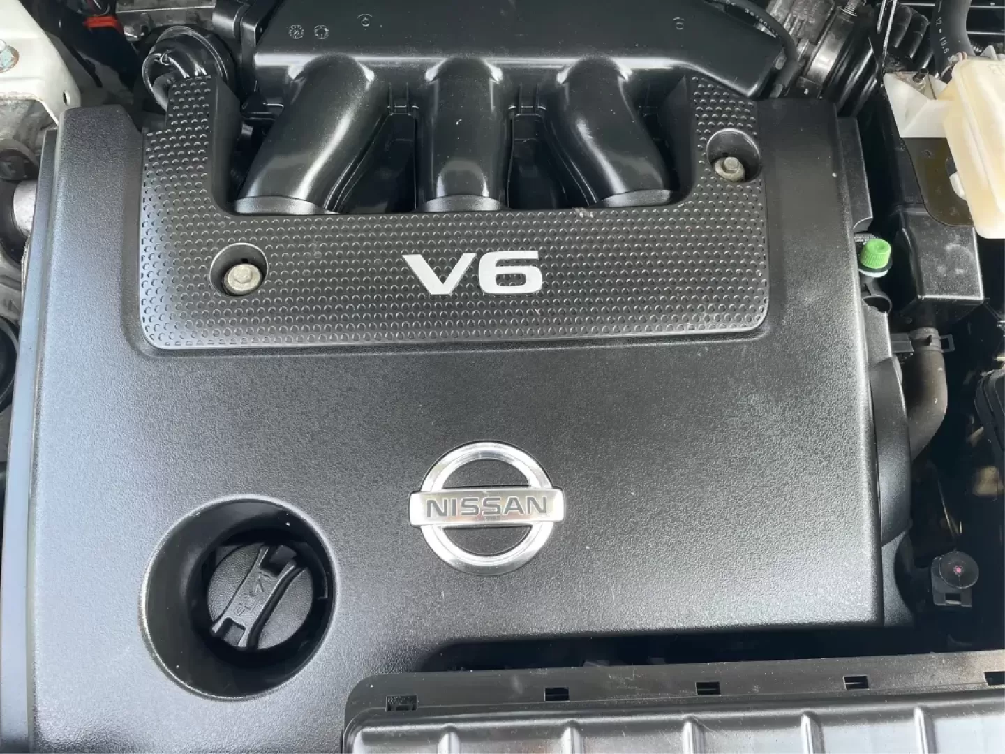 2012 Nissan Murano SL (JN8AZ1MW8CW) with an 3.5L V-6 DOHC engine, located at 4508 South Dixie Dr, Moraine, OH, 45439, (937) 908-9800, 39.689976, -84.218452 - Photo#10