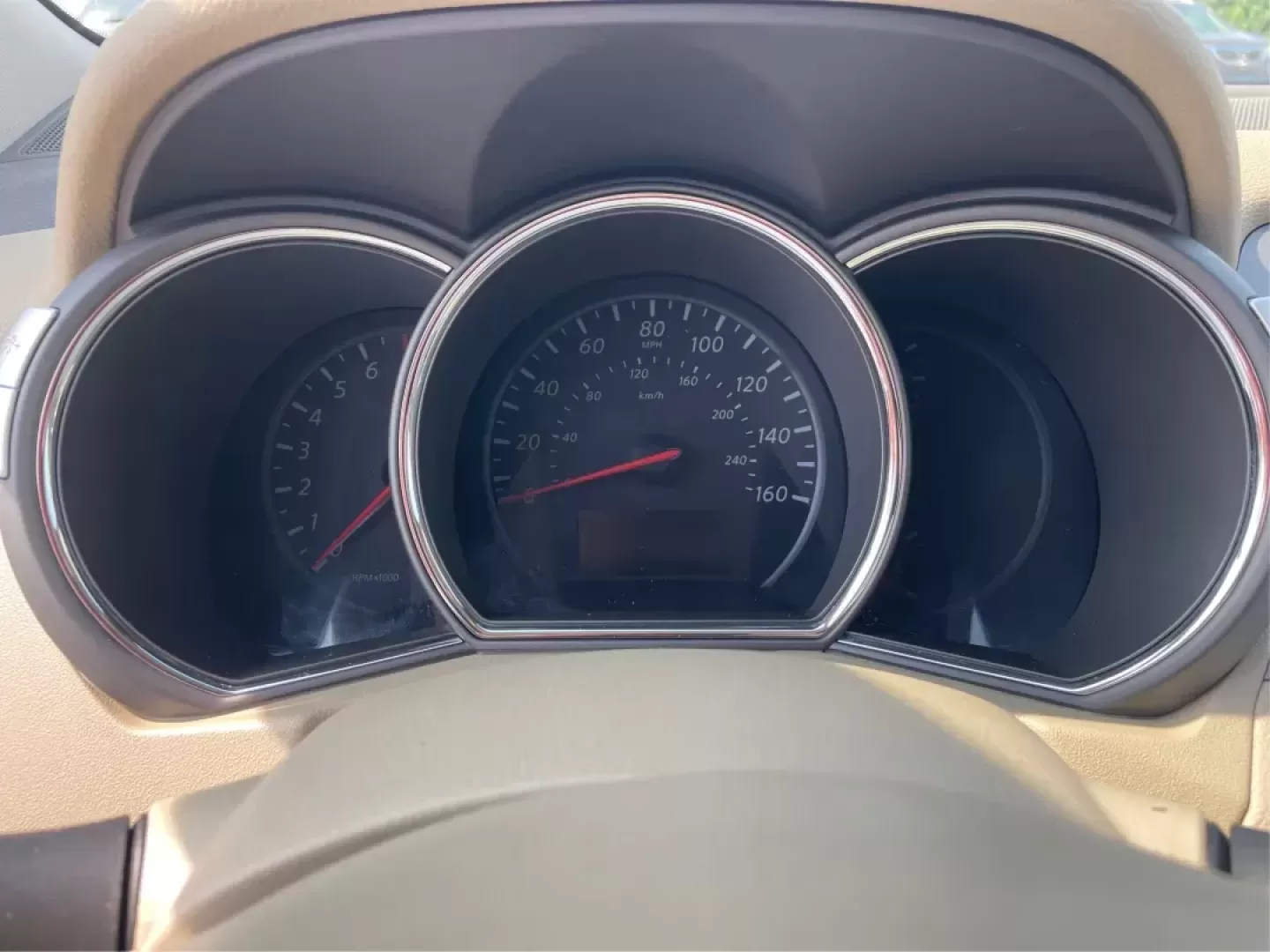 2012 Nissan Murano SL (JN8AZ1MW8CW) with an 3.5L V-6 DOHC engine, located at 4508 South Dixie Dr, Moraine, OH, 45439, (937) 908-9800, 39.689976, -84.218452 - Photo#14