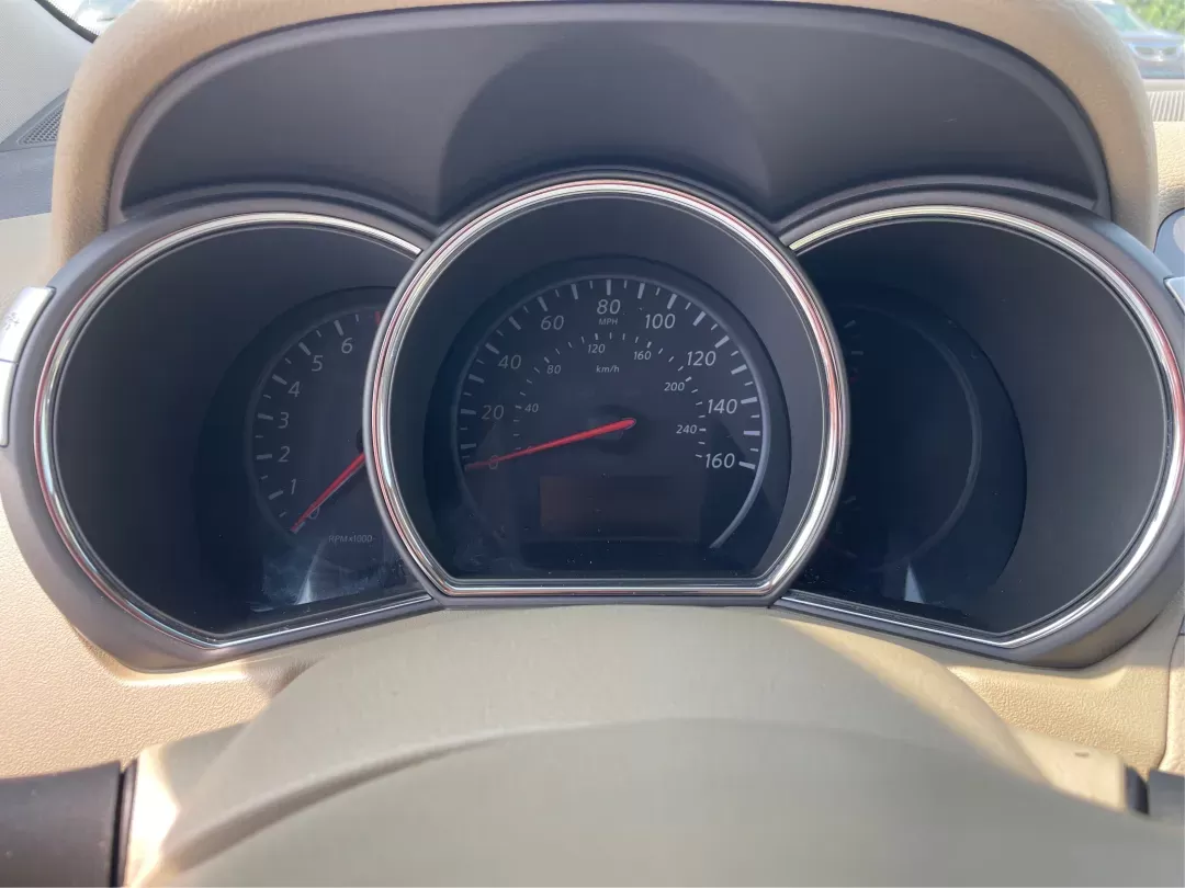 2012 Nissan Murano SL (JN8AZ1MW8CW) with an 3.5L V-6 DOHC engine, located at 4508 South Dixie Dr, Moraine, OH, 45439, (937) 908-9800, 39.689976, -84.218452 - Photo#14