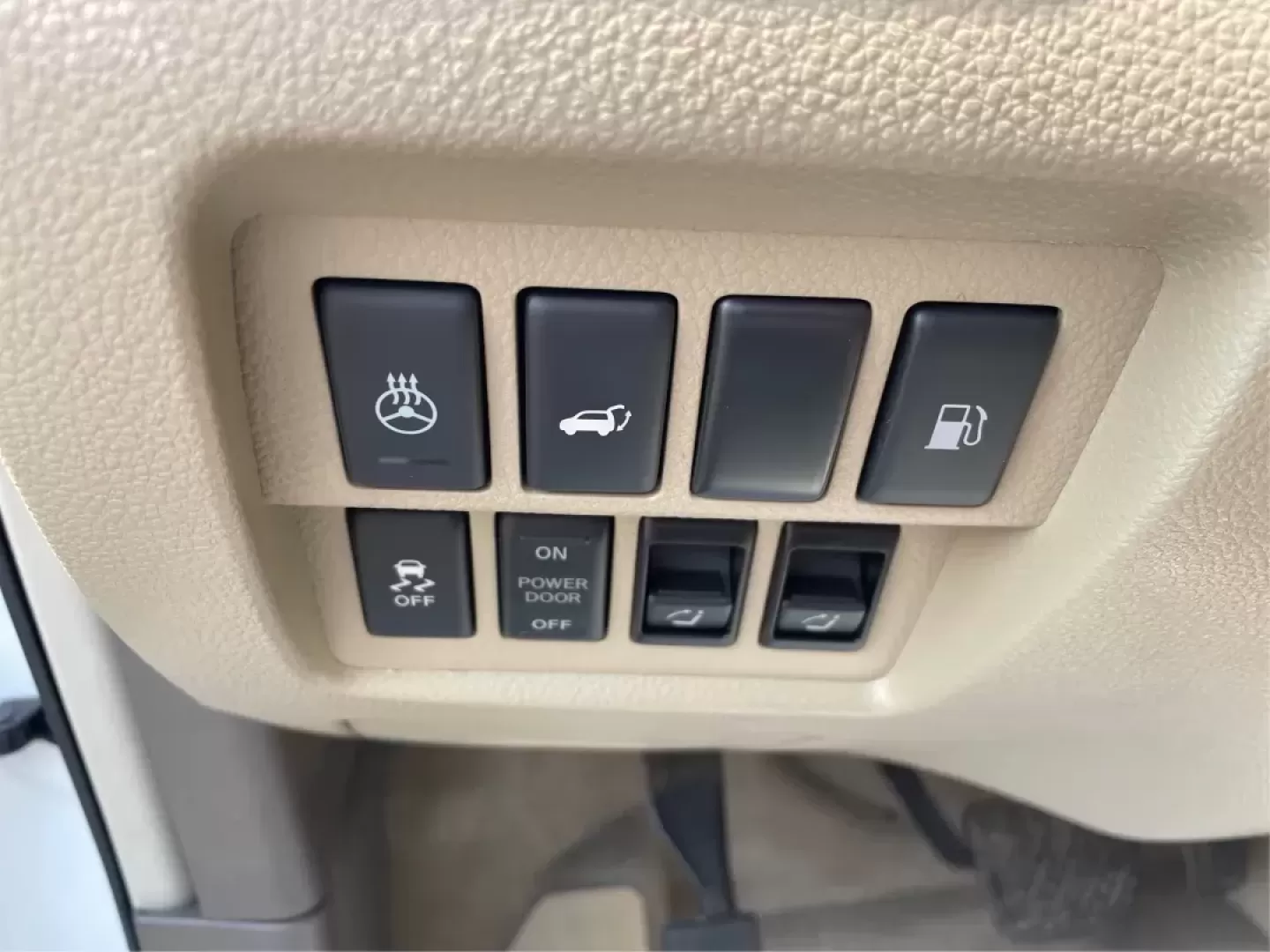 2012 Nissan Murano SL (JN8AZ1MW8CW) with an 3.5L V-6 DOHC engine, located at 4508 South Dixie Dr, Moraine, OH, 45439, (937) 908-9800, 39.689976, -84.218452 - Photo#16