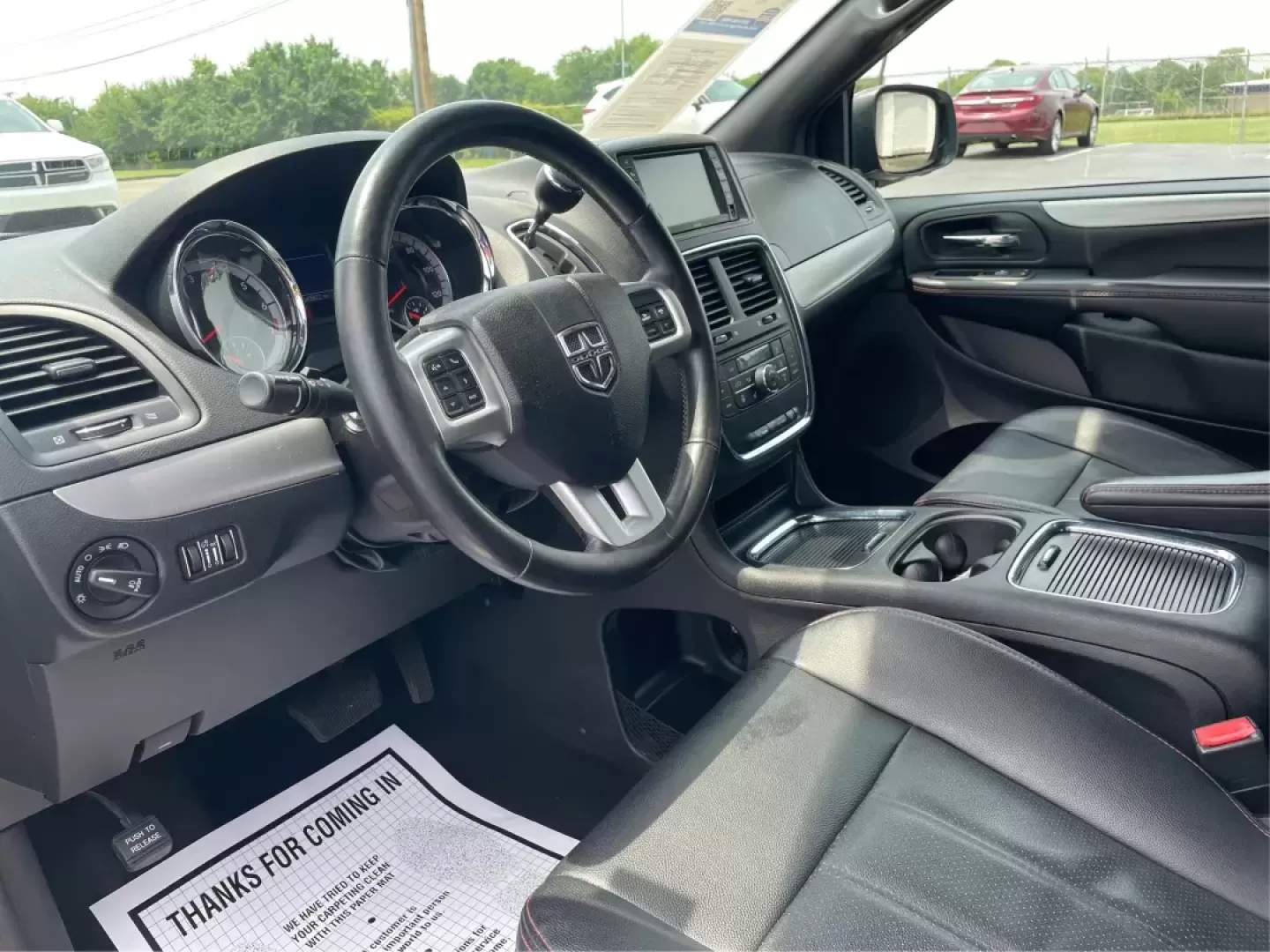 2019 Dodge Grand Caravan GT (2C4RDGEG7KR) with an Pentastar 3.6L V-6 DOHC engine, located at 1230 East Main St, Xenia, OH, 45385, (937) 908-9800, 39.688026, -83.910172 - Photo#8
