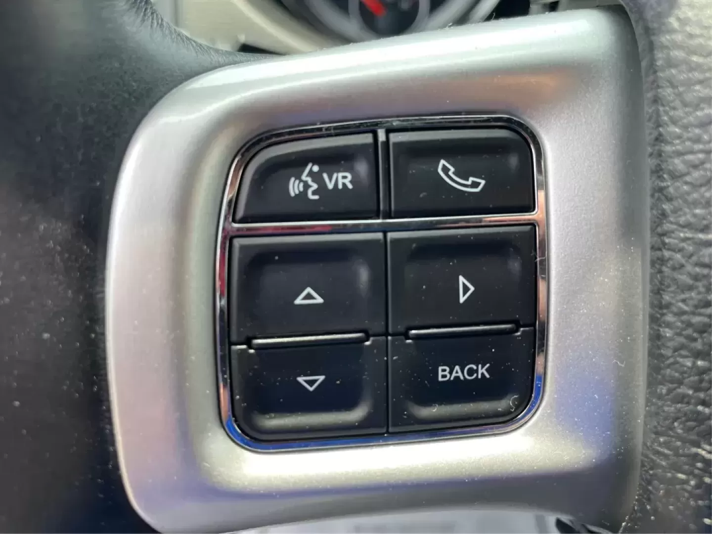 2019 Dodge Grand Caravan GT (2C4RDGEG7KR) with an Pentastar 3.6L V-6 DOHC engine, located at 1230 East Main St, Xenia, OH, 45385, (937) 908-9800, 39.688026, -83.910172 - Photo#15